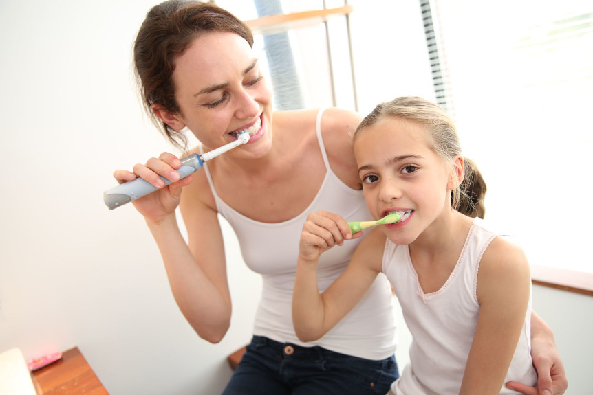 Know the importance of brushing as a habit