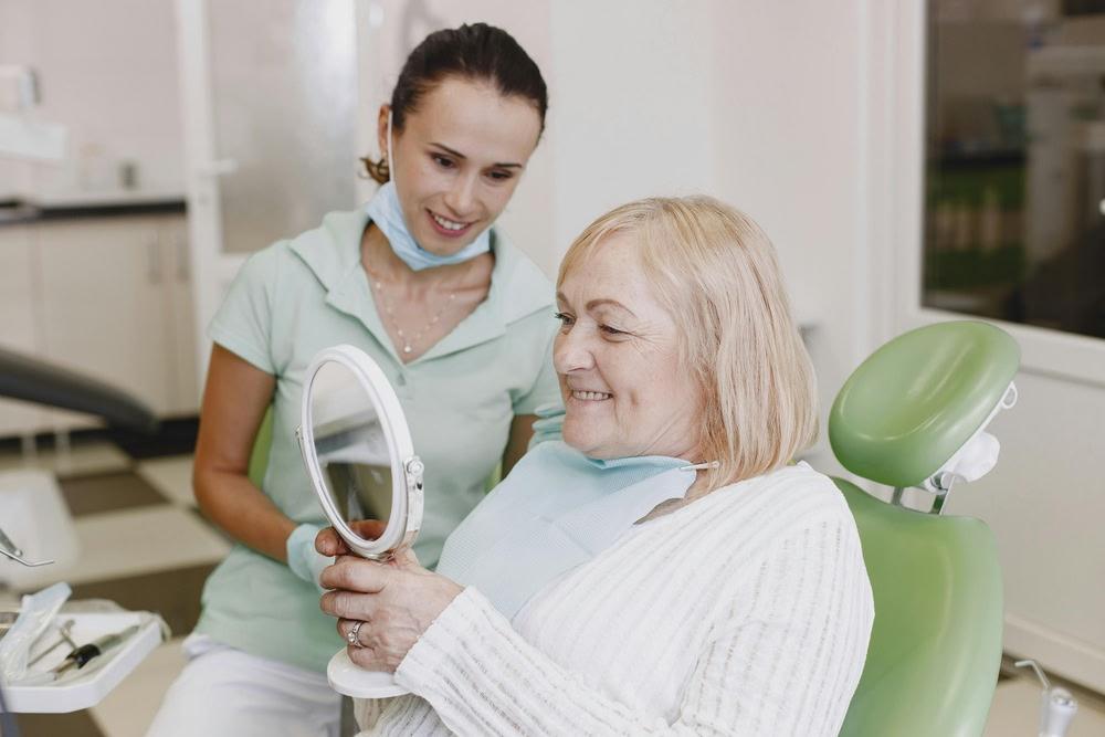 The Hidden Language of Teeth: How Dental Wear Patterns Reveal Your Lifestyle Habits